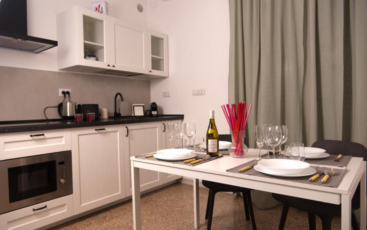 Emily A Roma Apartment Екстериор снимка